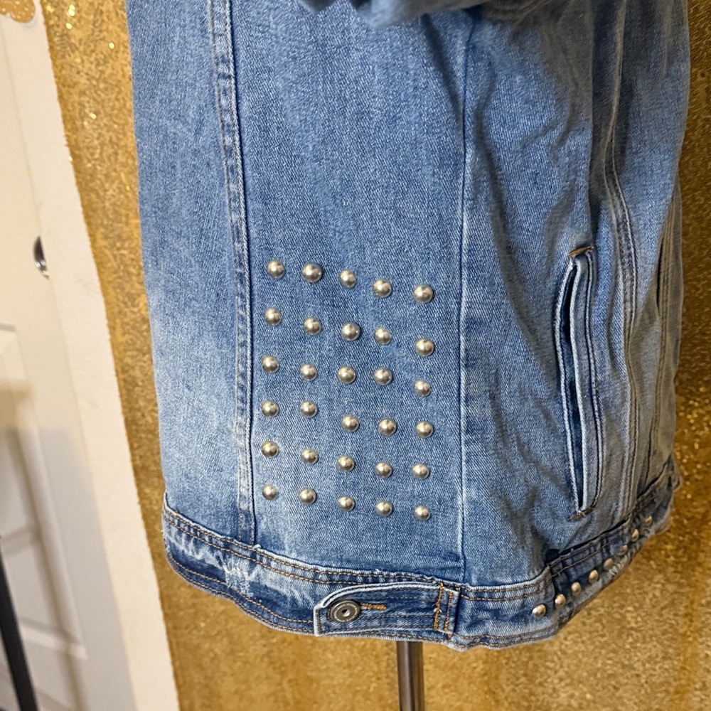 Boom Boom Jeans Blue Denim with Gold Button - Picture 11 of 15